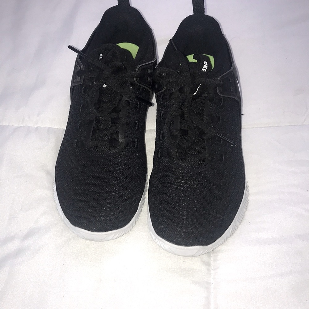 Women Nike hydro boost volleyball shoes